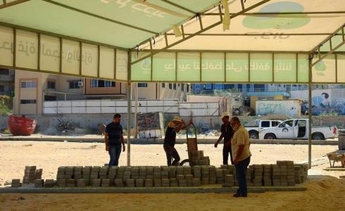 سلطة الموانئ البحرية تشرع بتبليط مظلة للمصطافين