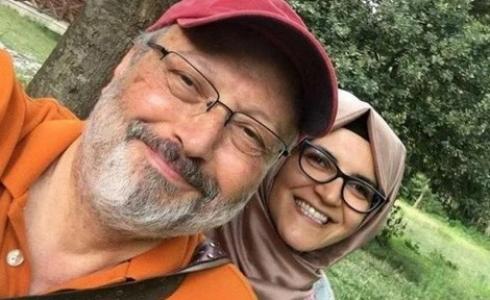 الصحفي جمال خاشقجي وخطيبته خديجة جنكيز