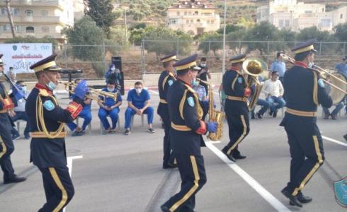 الشرطة تنظم فعالية ترفيهية لمرضى كورونا في رام الله 