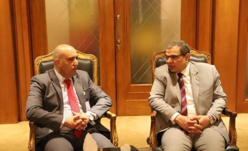 على هامش المؤتمر السنوي للمنظمة العربية المنعقد في القاهرة