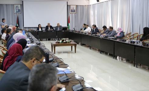 التربية تبحث آليات تعزيز إدارة معلومات التعليم للتعامل وقت الأزمات