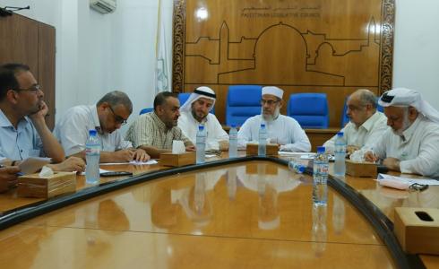 اجتماع لجنة التربية بالمجلس التشريعي