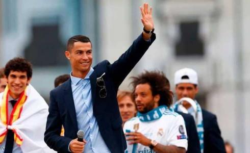 كريستيانو رونالدو ترك ريال مدريد وانضم لبطل إيطاليا يوفنتوس قبل أيام