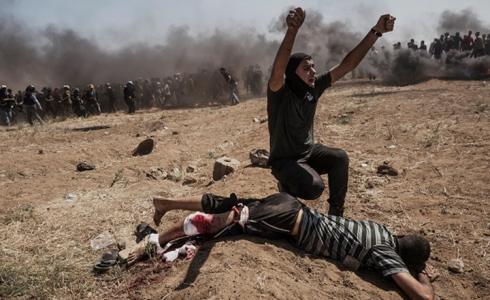 هكذا يتم قتل المتظاهرين في غزة