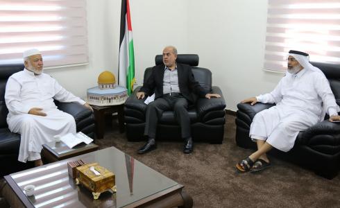  النائب ابو راس يلتقي وكيل وزارة المالية ويناقش معه عددا من القضايا الهامة