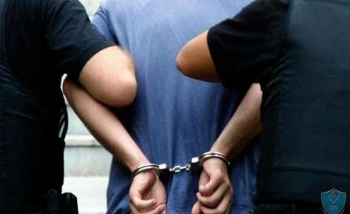 القاء القبض على مشتبه به