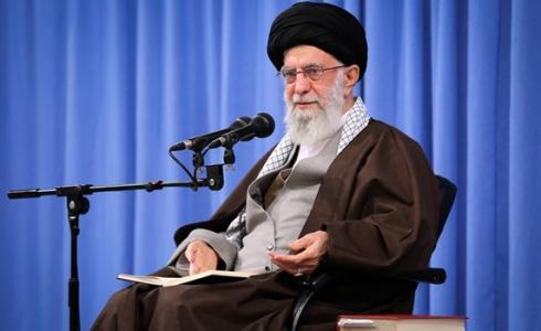 علي خامنئي - مرشد الثورة الايرانية في ايران