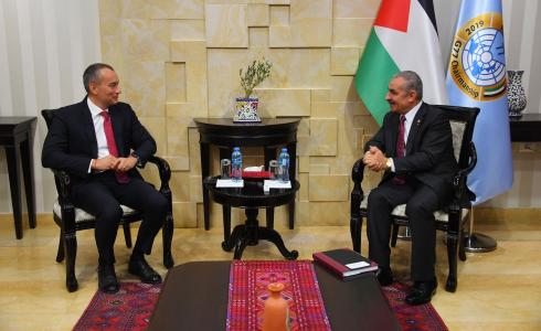 اشتية وملادينوف