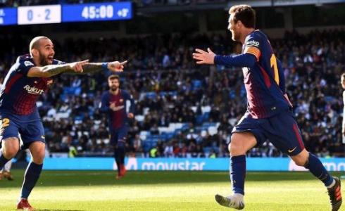 برشلونة يعلن رحيل أليكس فيدال إلى اشبيلية