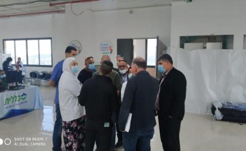مركز التطعيم في عيادة الظهر بأم الفحم