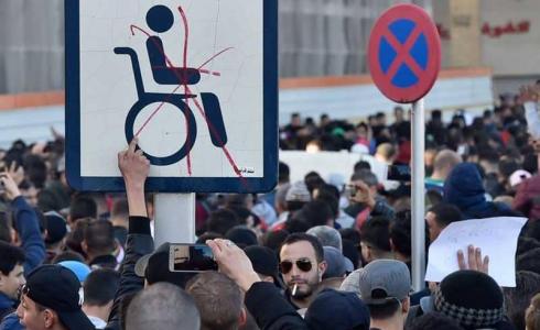 تظاهرات في الجزائر احتجاجًا على ترشّح بوتفليقة