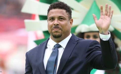  الظاهرة رونالدو رئيس بلد الوليد الاسباني