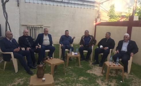  حلس يجتمع مع أمناء سر المكاتب الحركية الصحية في غزة