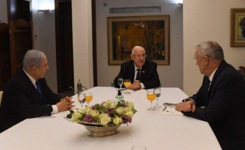 ريفلين وغانتس ونتنياهو خلال جلسة مشاورات