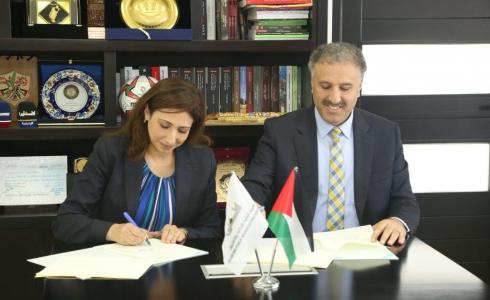 توقيع مذكرة تعاون بين الإعلام الرسمي والإحصاء الفلسطيني