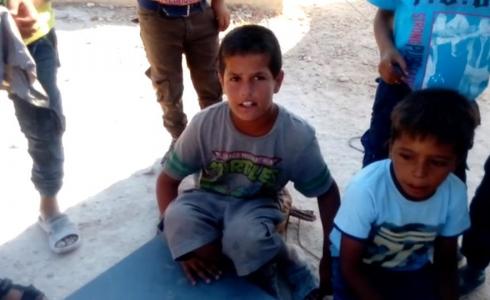 أطفال اللاجئين الفلسطينيين في مخيم دير البلوط