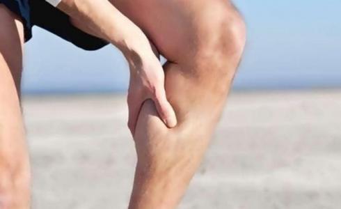 9 أطعمة ستدمّر عضلاتك عند تناولها