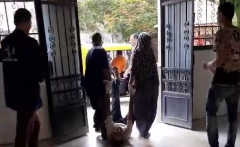 إلقاء مريض بالإيدز خارج مستشفى مصري