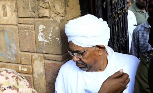 الرئيس السوداني المعزول عمر البشير