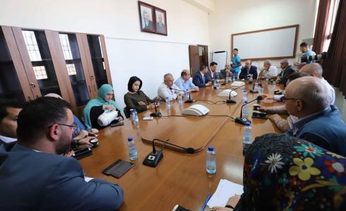 صندوق التشغيل ينظم جولة تعريفية ببرنامج "مشروعك" في محافظة الخليل