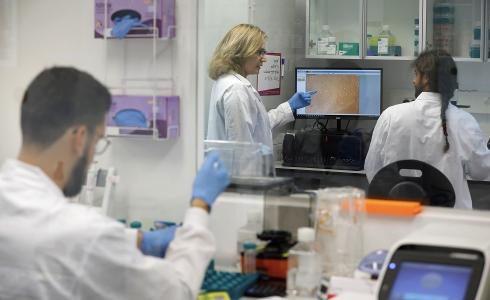 تطوير لقاح كورونا في إسرائيل - أرشيفية