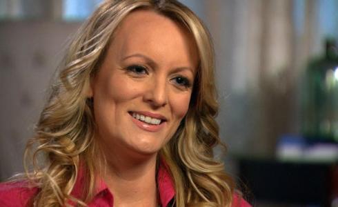 ممثلة الأفلام الإباحية ستورمي دانيالز