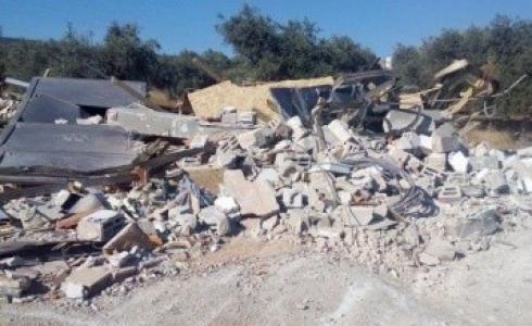 هدم خيمة سياحية غرب بيت لحم بحجة عدم الترخيص