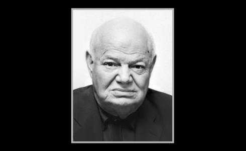 الشاعر هارون هاشم رشيد