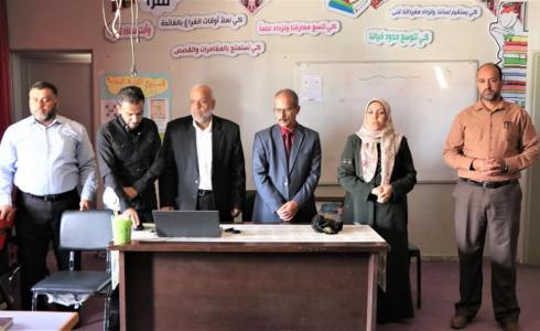 مدير تعليم شرق خان يونس يفتتح مجموعة دورات 