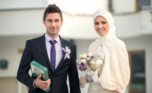 المملكة تحذر 'المبتعثين' من الزواج بغير سعودية