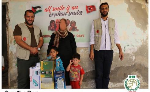 تقديم مساعدات من هيئة الإغاثة الإنسانية التركية