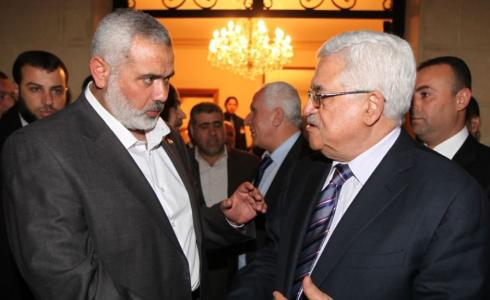 الرئيس الفلسطيني محمود عباس واسماعيل هنية -ارشيف-