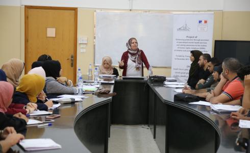 برنامج غزة يعقد لقاءين جماهيريين لطلبة جامعة فلسطين