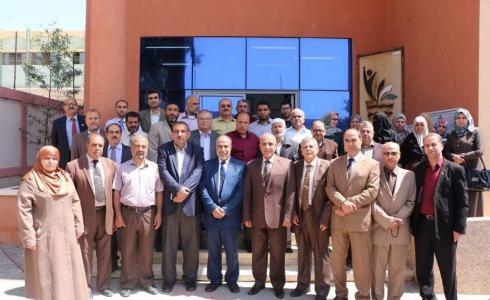 تربية الوسطى تكرم مشرفين تربويين لإحالتهم على التقاعد