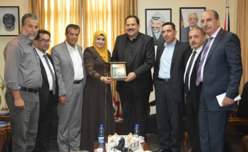 صيدم يستقبل وفداً من مجلس قروي بيت إكسا لمناقشة قضايا مشتركة