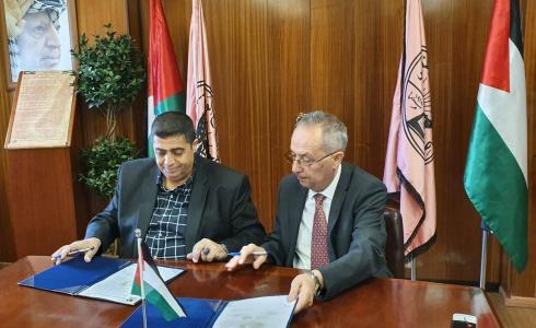 توقيع اتفاقية لدعم الطلبة المقدسيين