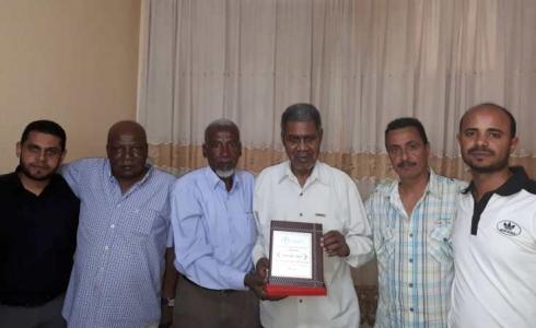 أكاديمية المستقبل تكرم نبيل مبروك مؤسس ألعاب القوى