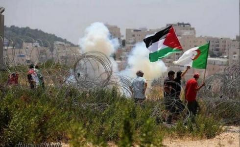 علما الجزائر وفلسطين في تظاهرة -ارشيف-