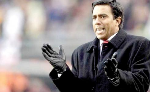 تهمة غريبة لمدرب منتخب بوليفيا