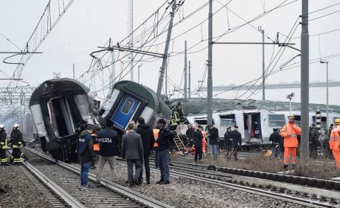 قتلى وجرحى باصطدام قطارين في أنغولا