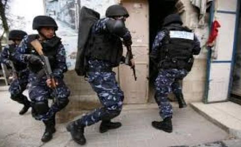 الشرطة في قلقيلية