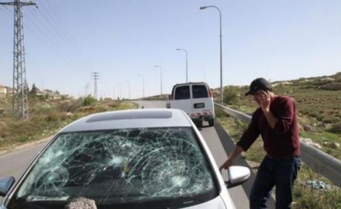 مستوطنون يهاجمون بالحجارة مركبات المواطنين شمال نابلس