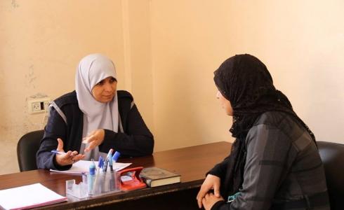 الشرطة النسائية بخان يونس تُنفذ 2694 خلال 2017