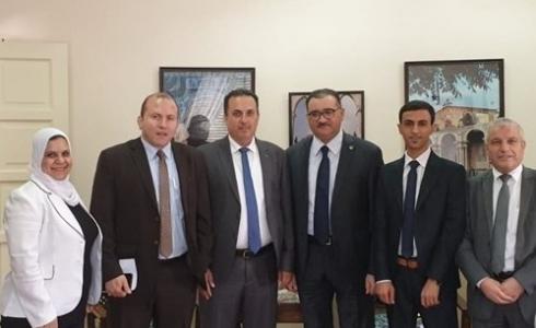 دواس دواس خلال اللقاء  مع معهد بحوث ألكسو