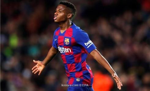 فاتي لاعب برشلونة