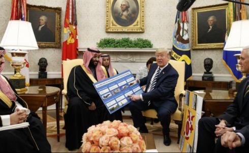 الرئيس الامريكي دونالد ترامب مع محمد بن سلمان ولي عهد السعودية