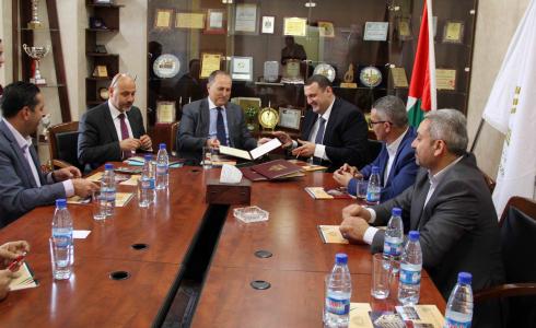 هيئة سوق رأس المال وجامعة فلسطين الاهلية تجددان اتفاقية التعاون