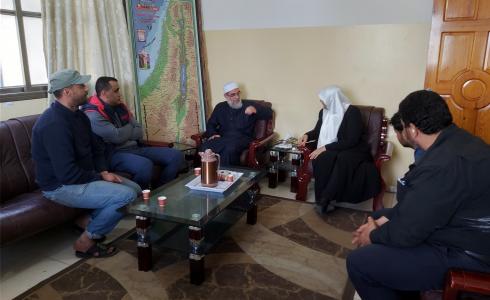 نواب الوسطى يستقبلون عدد من أصحاب البسطات مخيم النصيرات