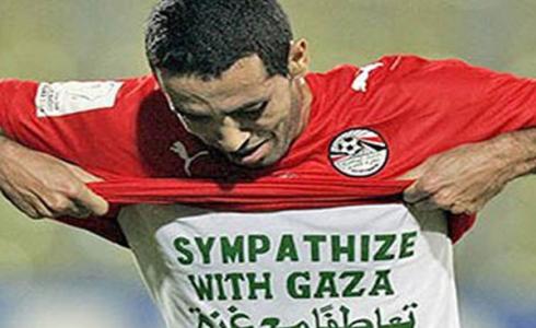 الدولي المصري محمد أبو تريكة