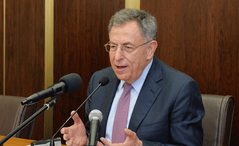 فؤاد السنيورة سواح